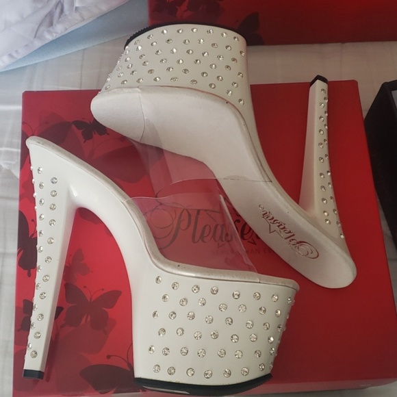Pleaser Stardust 701 White CZ Studs Size 7 - Picture 4 of 14